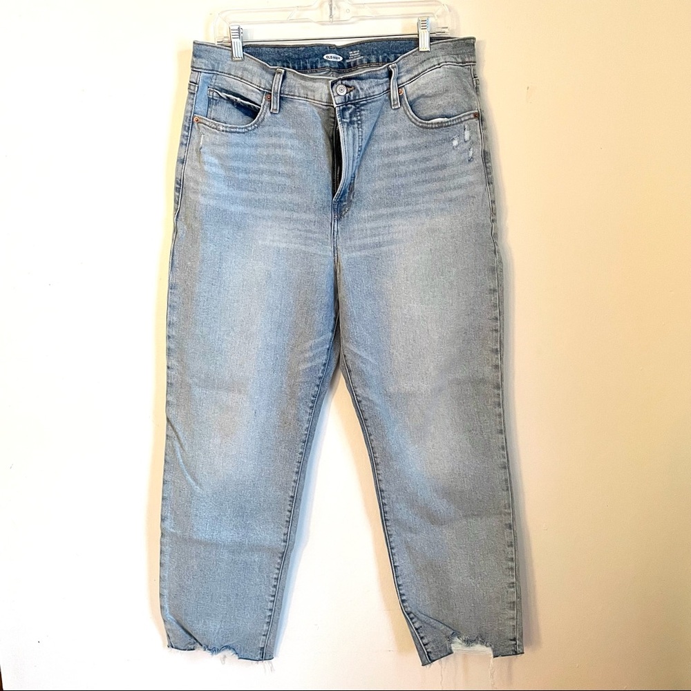 NWOT Old Navy “The Sky-Hi Straight” Jeans Size 14